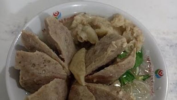 Bakso Boyolali Mas Tri jadi salah satu yang dilarang dilewatkan di Bekasi.