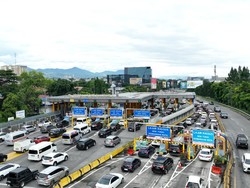 37 Ribu Kendaraan Masuk Bandung Via Tol Pasteur Jelang Tahun Baru