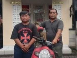Viral Pemotor di Denpasar Tiba-tiba Setop-Hajar Pengendara Lain