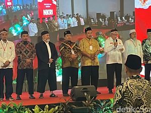 1.400 Eks Anggota Jemaah Islamiyah Deklarasi Pembubaran di Solo 1.400 Eks Anggota Jemaah Islamiyah Deklarasi Pembubaran di Solo