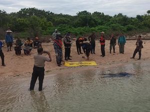 5 Fakta Pilu Ibu Asal Jember Lompat dari Kapal Feri Usai Suami Tiada 5 Fakta Pilu Ibu Asal Jember Lompat dari Kapal Feri Usai Suami Tiada