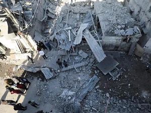 Pilu 25 Orang Tewas Digempur Israel di Kamp Pengungsi Gaza Pilu 25 Orang Tewas Digempur Israel di Kamp Pengungsi Gaza