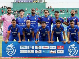 Line Up Semen Padang Vs Arema FC, Wiliam Absen-Arkhan Starter Line Up Semen Padang Vs Arema FC, Wiliam Absen-Arkhan Starter