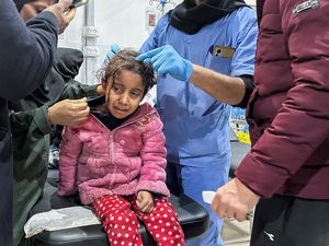 Tangisan Anak-anak Gaza Korban Serangan Israel Tangisan Anak-anak Gaza Korban Serangan Israel