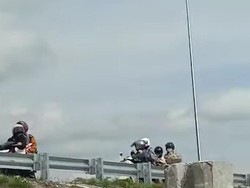 Ending Rombongan Pemotor Wanita Viral Nyelonong ke Tol Fungsional Klaten