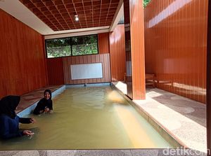 Menikmati Pancuran 7 Baturraden Banyumas Usai Direvitalisasi, Kini Ala Jepang Menikmati Pancuran 7 Baturraden Banyumas Usai Direvitalisasi, Kini Ala Jepang