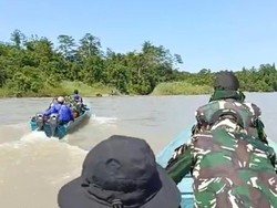 Detik-detik Kasat Reskrim Bintuni Hilang Usai Jatuh ke Sungai Saat Kejar KKB