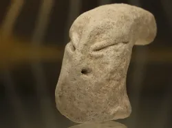 Penemuan Istimewa Patung Berusia 7.000 Tahun Mirip Alien di Kuwait