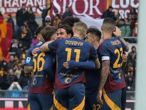 Hasil Liga Italia: AS Roma Pesta Gol ke Gawang Parma 5-0