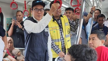PKS DKI Dukung Karyawan Swasta Wajib Naik Transum, tapi ASN Dievaluasi Dulu