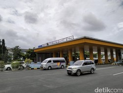 H-6 Lebaran, Puluhan Ribu Kendaraan Keluar-Masuk Kota Bandung