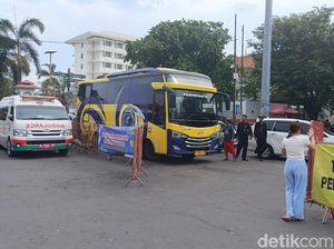 Libur Akhir Tahun, Lalin ke Malioboro Jogja Mulai Padat Libur Akhir Tahun, Lalin ke Malioboro Jogja Mulai Padat