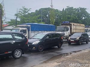 Banjir di Jalan Poros Pangkep-Makassar Belum Surut, Arus Lalin Dialihkan