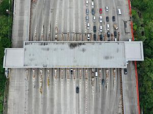 Info Lalin di Tol Pagi Ini Jelang Tahun Baru 2026