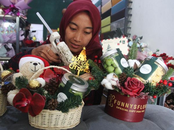 Permintaan Bingkisan Natal Meningkat