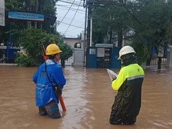 58 Ribu Pelanggan PLN Terdampak Banjir-Longsor di Sulsel