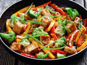 Resep Tahu Kung Pao yang Gurih Pedas Untuk Tanggal Tua Resep Tahu Kung Pao yang Gurih Pedas Untuk Tanggal Tua