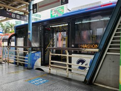 Pengguna TransJ Tolak Wacana Rute Blok M-Kota Dihapus: MRT Mahal Per Stasiun