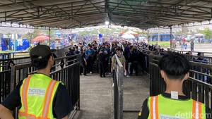 3 Ribu Petugas Disiapkan untuk Amankan Persib Vs Arema FC di GBLA