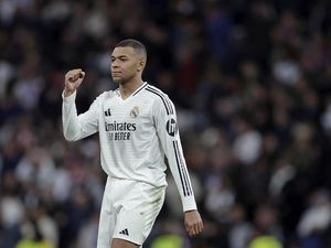 Legenda Madrid: Mbappe Belum Tampil Apik Gegara Masalah Adaptasi Legenda Madrid: Mbappe Belum Tampil Apik Gegara Masalah Adaptasi