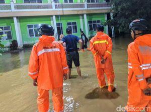 Hujan Seharian, Banjir-Tanah Longsor Landa Sejumlah Wilayah Bondowoso