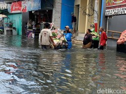 Banjir Rob Jadi Masalah di Jakut, Tanggul Mitigasi Dibangun Tahun Ini