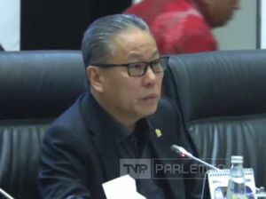 Komisi XI DPR Desak OJK-PPATK Segera Jelaskan soal Blokir Rekening Dormant Komisi XI DPR Desak OJK-PPATK Segera Jelaskan soal Blokir Rekening Dormant