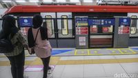 Gerbong Wanita LRT Jabodebek Mulai Beroperasi