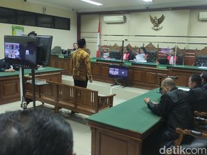 Gus Muhdlor Divonis 4 Tahun 6 Bulan Bui Kasus Korupsi Insentif BPPD Sidoarjo Gus Muhdlor Divonis 4 Tahun 6 Bulan Bui Kasus Korupsi Insentif BPPD Sidoarjo