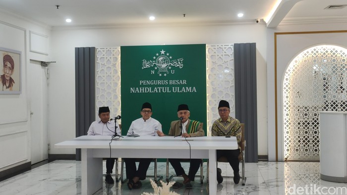JATMAN, Achmad Chalwani dan Ali Masykur JATMAN, Achmad Chalwani dan Ali Masykur