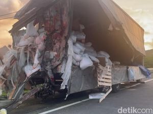 Laka Maut Bus Pariwisata di Tol Pandaan-Malang Dipicu Truk Tak Kuat Nanjak Laka Maut Bus Pariwisata di Tol Pandaan-Malang Dipicu Truk Tak Kuat Nanjak