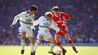 3. Leeds United (status juara bertahan di musim 1992-93). 82 poin 1991-92 vs 51 poin 1992-93. Foto: Getty Images/Ben Radford