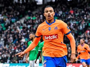 Ronaldo Minta Al Nassr Rekrut Mason Greenwood