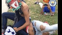 Manchester City dan Manchester United, yang sebelum ini keok di tangan Tottenham, melihat bagaimana cara Liverpool menghabisi klub London tersebut. Foto: dok. Internet/X (Twitter)