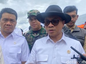 Mendes Yandri Sebut Dana Desa Bisa Dipakai untuk Darurat Bencana Mendes Yandri Sebut Dana Desa Bisa Dipakai untuk Darurat Bencana