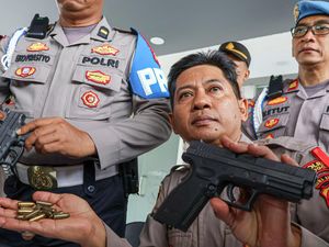 Senjata Api Milik Anggota Polres Bogor Diperiksa