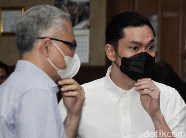 Reaksi Harvey Moeis Usai Divonis 6,5 Tahun Bui