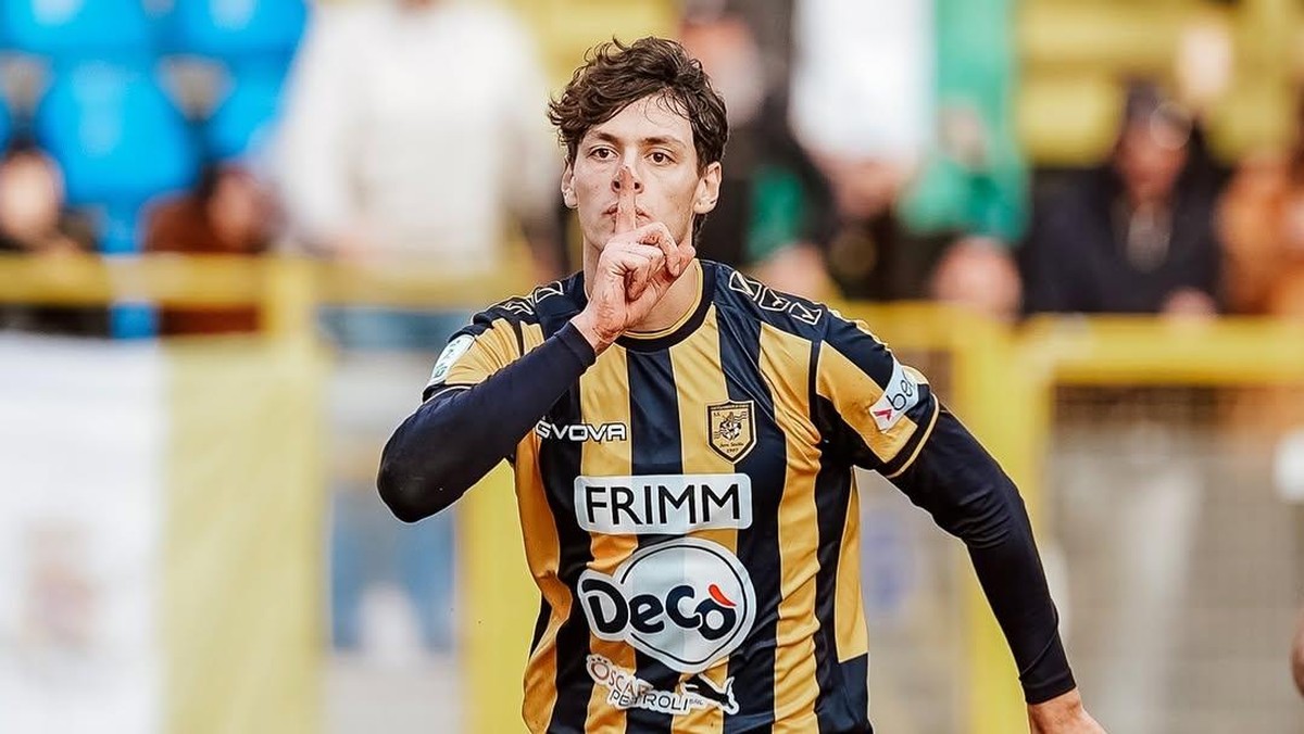 Romano Floriani Mussolini, cicit diktator fasis Italia Benito Mussolini. (Foto: Instagram @ssjuvestabia)
