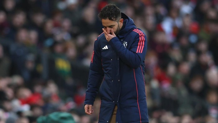 MANCHESTER, ENGLAND - DECEMBER 22: Ruben Amorim, Manager of Manchester United, reacts during the Premier League match between Manchester United FC and AFC Bournemouth at Old Trafford on December 22, 2024 in Manchester, England. (Photo by Nathan Stirk/Getty Images)