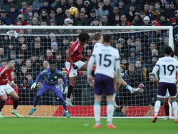 Sudah Sebanyak Ini MU Kebobolan dari Set Piece