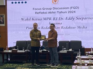 Waka MPR Eddy Soeparno Diskusi Akhir Tahun dengan Pemred Media