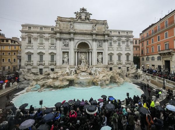 Air Mancur Ikonik Trevi di Roma Buka Lagi Jelang Tahun Suci Yubileum
