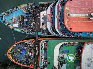 Begini Padatnya Arus Mudik Natal di Pelabuhan Manado