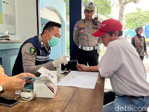 Cek Angkutan Umum, 1 Bus di Mojokerto Dilarang Lanjutkan Perjalanan