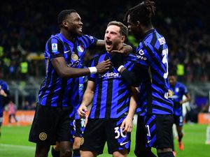 Inter Milan Menang 2-1 Atas Fiorentina, Dekati Napoli di Klasemen