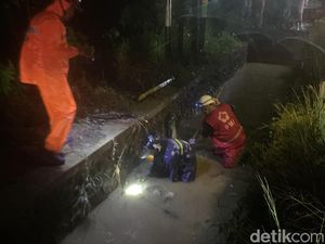 Motor Tabrak Bakul Bakso di Kulon Progo, Pemotor Tewas Usai Hanyut di Parit