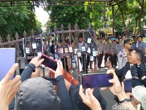 Polda Gorontalo Didemo Buntut Oknum Perwira Diduga Pukul Jurnalis Lagi Tugas Polda Gorontalo Didemo Buntut Oknum Perwira Diduga Pukul Jurnalis Lagi Tugas