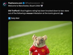 Apa cocok jika tikus di Old Trafford diberi nama Stuart Little? (Foto: Twitter @flashscorecom)
