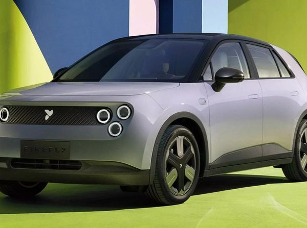 Potret Mobil Listrik Nio Firefly yang Punya Head Lamp Mirip Kamera iPhone