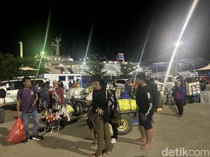 H-1 Natal 2024, 12.462 Penumpang Turun di Pelabuhan Nusantara Parepare H-1 Natal 2024, 12.462 Penumpang Turun di Pelabuhan Nusantara Parepare